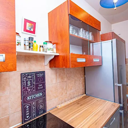 Amazing In With Wifi Apartment *