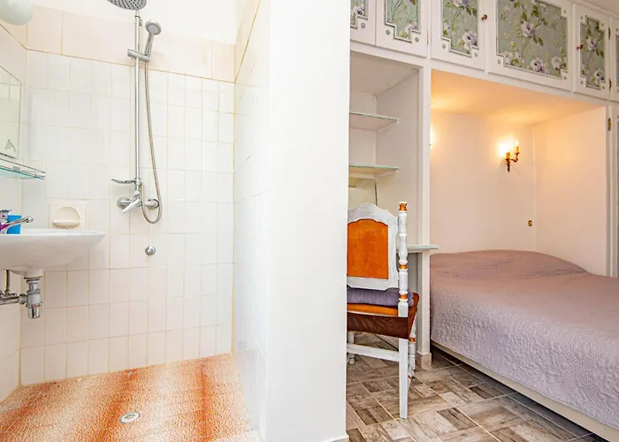 Amazing In With Wifi * Raslina