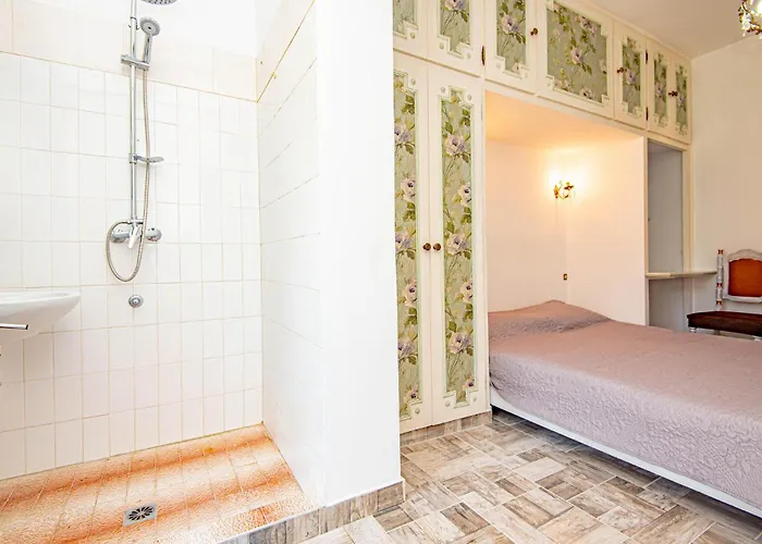 Amazing In With Wifi * Raslina